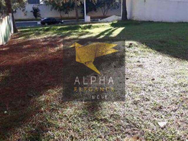 Terreno para Venda em Santana de Parnaíba - 4