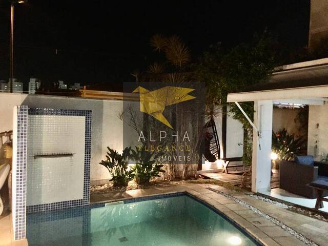 Casa para Venda em Santana de Parnaíba - 2