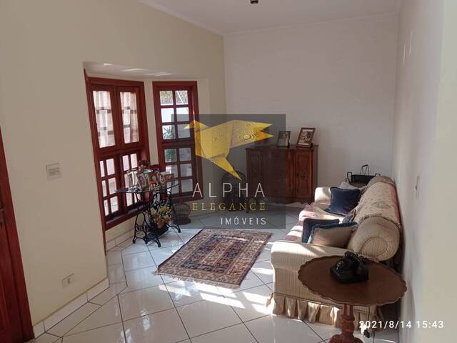 Casa para Venda em Santana de Parnaíba - 3