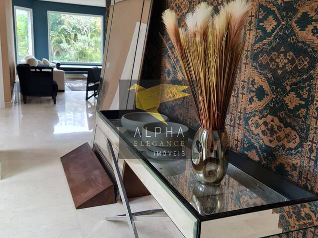 #958 - Casa para Venda em Santana de Parnaíba - SP