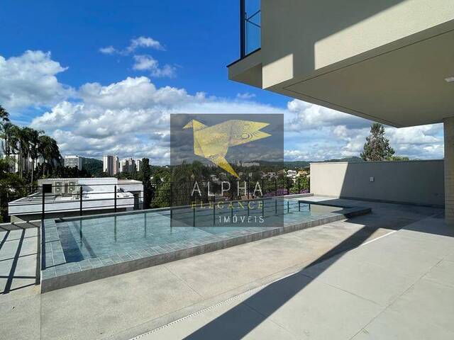 #995 - Casa para Venda em Barueri - SP