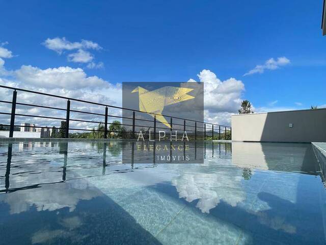 #995 - Casa para Venda em Barueri - SP