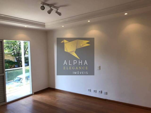 Casa para Venda em Santana de Parnaíba - 4