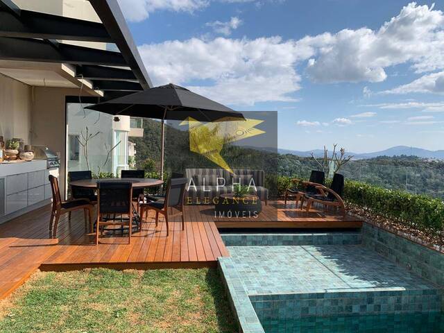 Casa para Venda em Santana de Parnaíba - 5