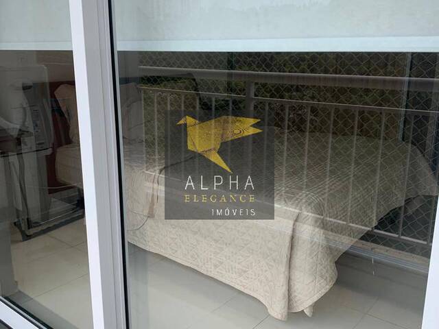 Apartamento para Venda em Santana de Parnaíba - 4