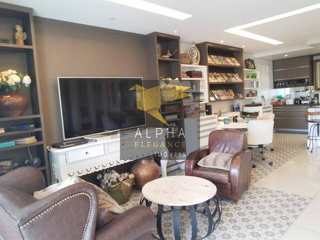 Apartamento para Venda em Santana de Parnaíba - 4