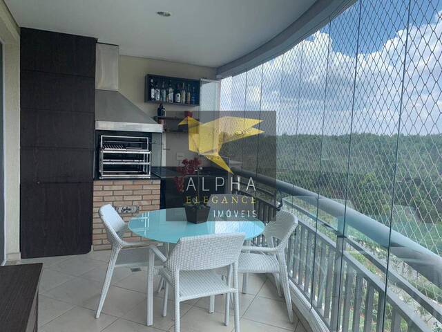 Apartamento para Venda em Santana de Parnaíba - 2