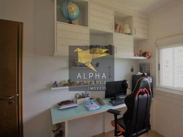 Apartamento para Venda em Santana de Parnaíba - 5