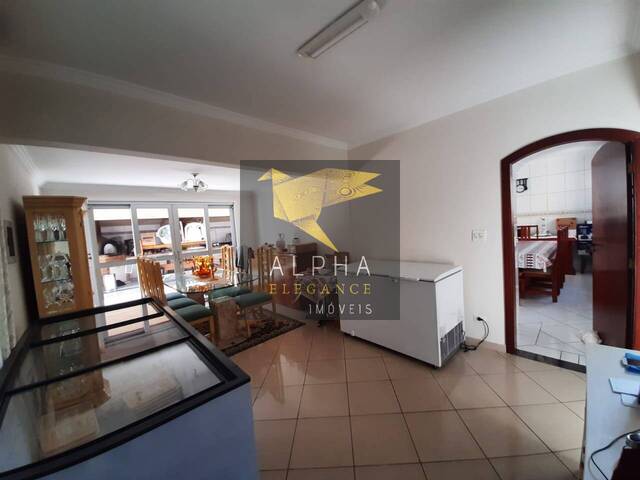 Casa para Venda em Santana de Parnaíba - 4