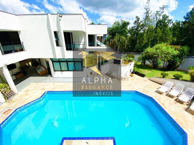 Casa para Venda em Santana de Parnaíba - 2