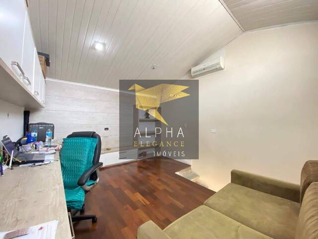 Casa para Venda em Santana de Parnaíba - 5