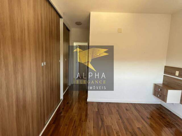 Apartamento para Venda em Santana de Parnaíba - 5