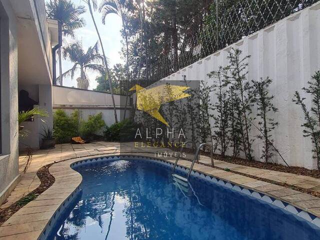 #1334 - Casa para Venda em Santana de Parnaíba - SP - 1