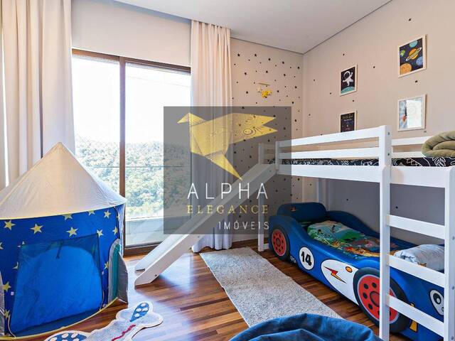 Casa para Venda em Santana de Parnaíba - 4