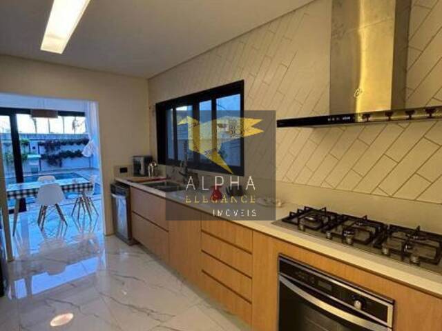 #1422 - Casa para Venda em Santana de Parnaíba - SP - 2