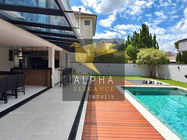 Casa para Venda em Santana de Parnaíba - 3