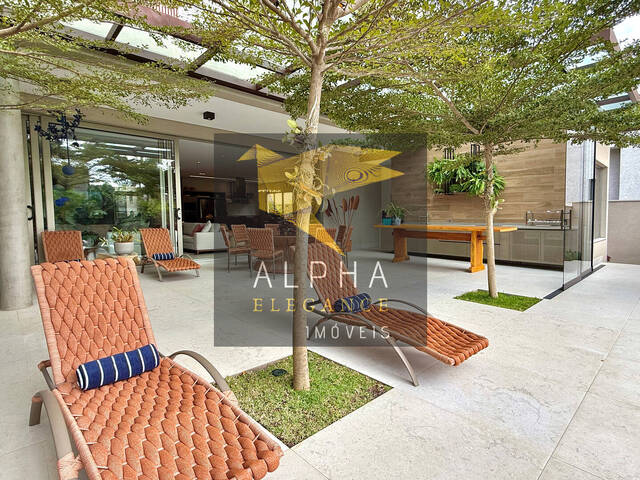 Casa para Venda em Santana de Parnaíba - 5