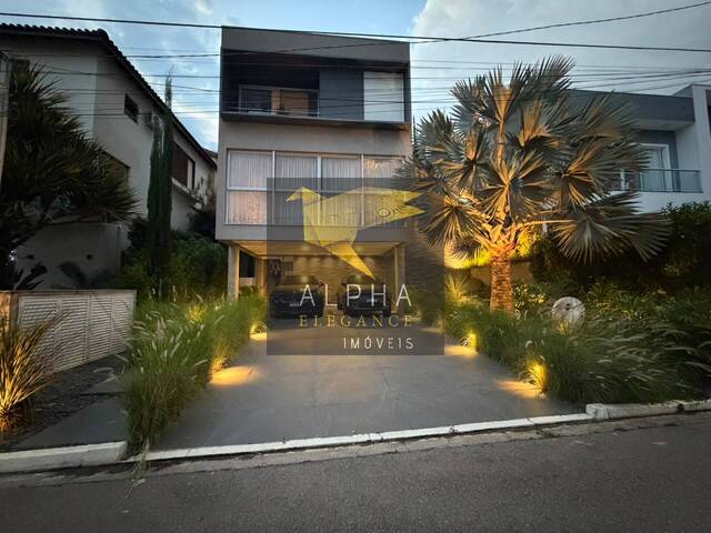 #48 - Casa para Venda em Santana de Parnaíba - SP