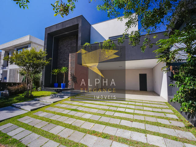Casa para Venda em Santana de Parnaíba - 3