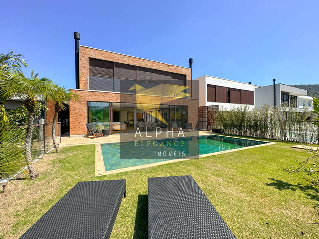 Casa para Venda em Santana de Parnaíba - 2