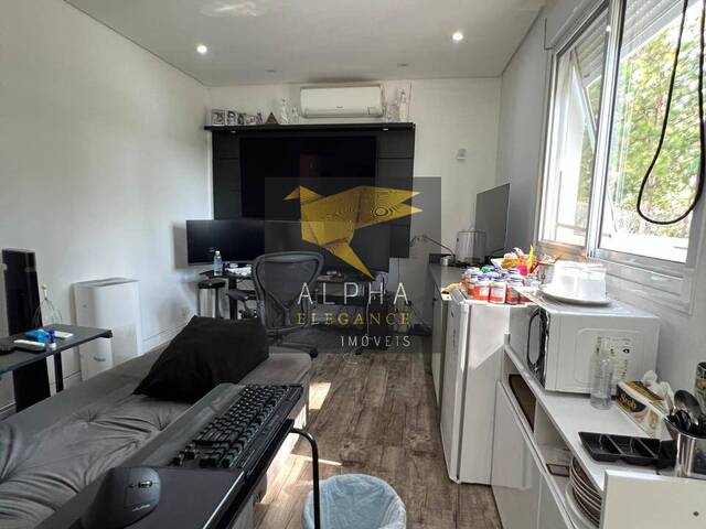 Casa para Venda em Santana de Parnaíba - 3