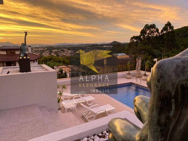 Casa para Venda em Santana de Parnaíba - 2