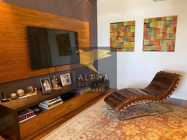 Casa para Venda em Santana de Parnaíba - 5