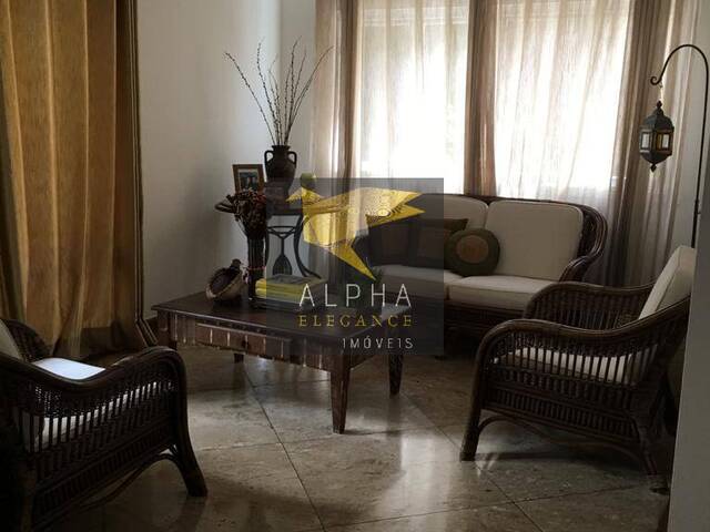 Casa para Venda em Santana de Parnaíba - 5
