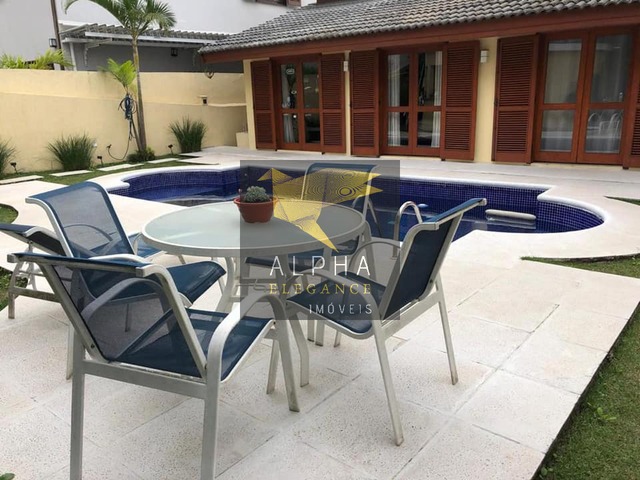 Casa para Venda em Santana de Parnaíba - 2