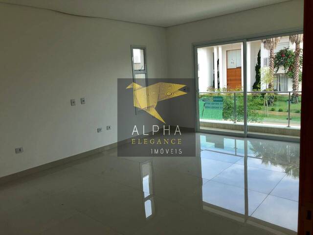 Casa para Venda em Santana de Parnaíba - 4