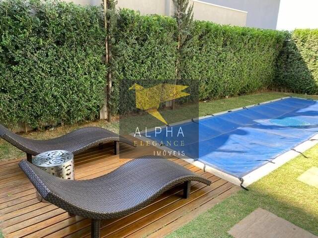 #48 - Casa para Venda em Santana de Parnaíba - SP