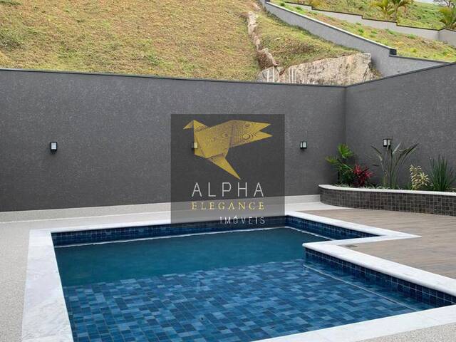 Casa para Venda em Santana de Parnaíba - 2