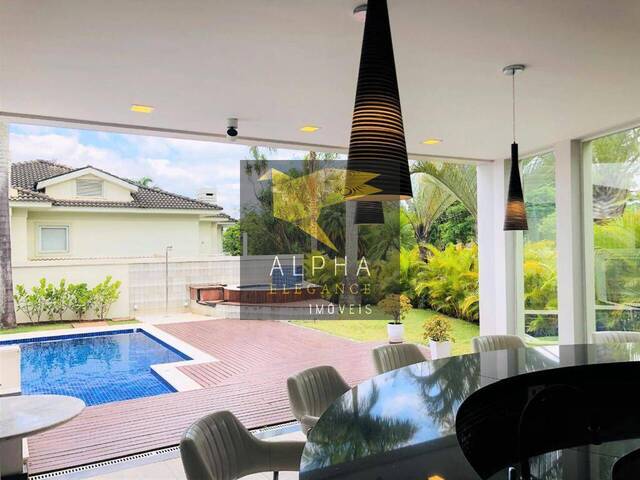 Casa para Venda em Santana de Parnaíba - 5