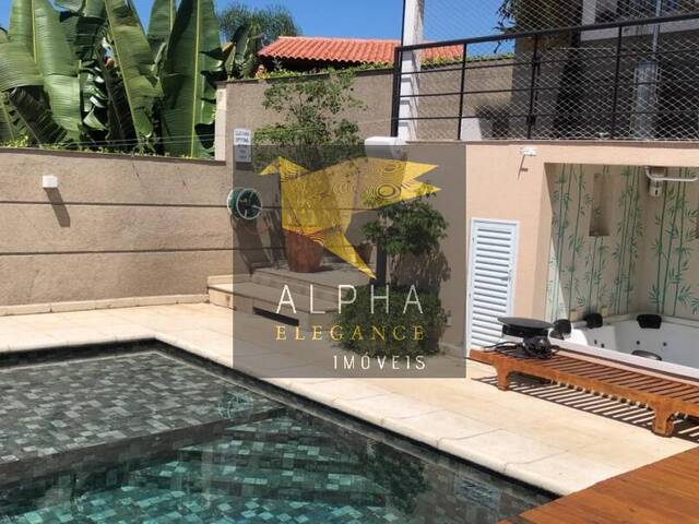 #63 - Casa para Venda em Santana de Parnaíba - SP