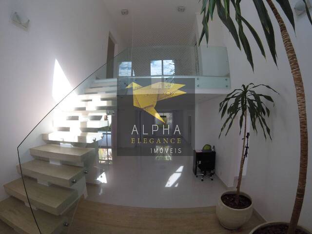 Casa para Venda em Santana de Parnaíba - 4