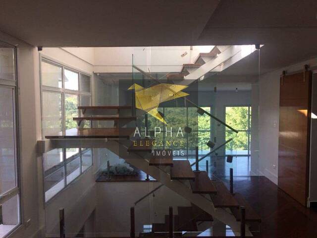 #589 - Casa para Venda em Santana de Parnaíba - SP