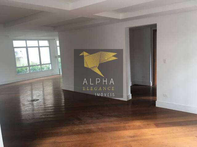 Casa para Venda em Santana de Parnaíba - 3
