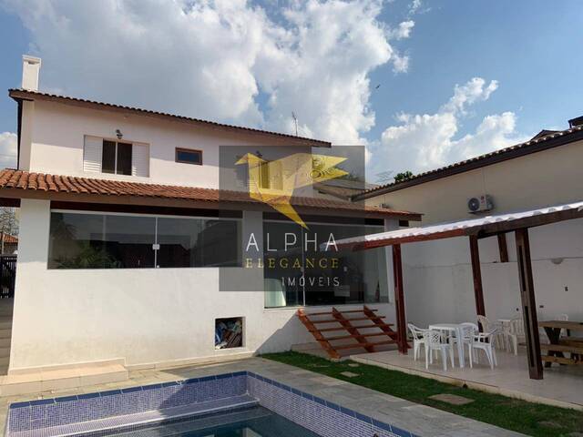 Casa para Venda em Santana de Parnaíba - 4
