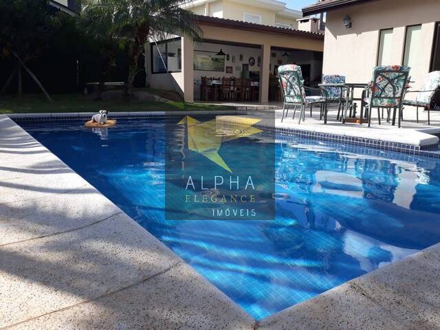 #707 - Casa para Venda em Santana de Parnaíba - SP