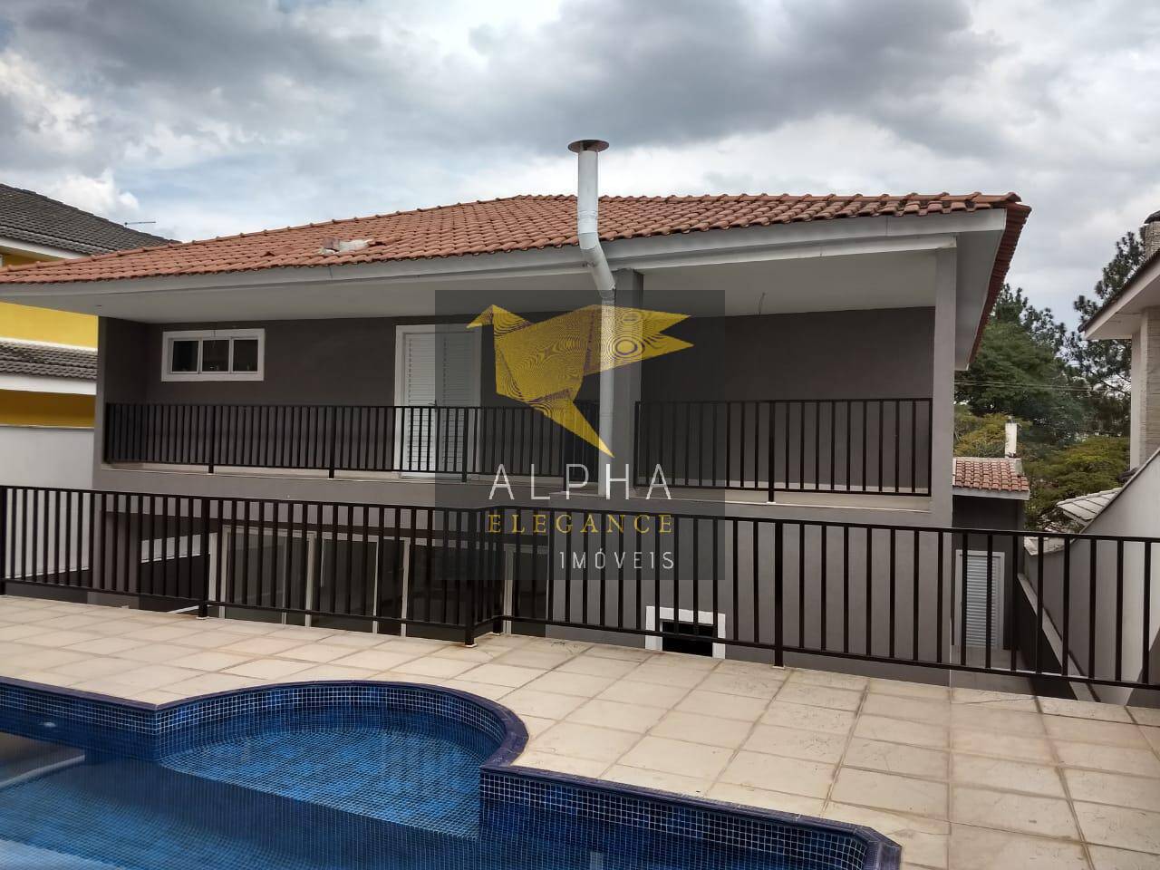 LINDA CASA NO RESIDENCIAL 12 ALPHAVILLE!