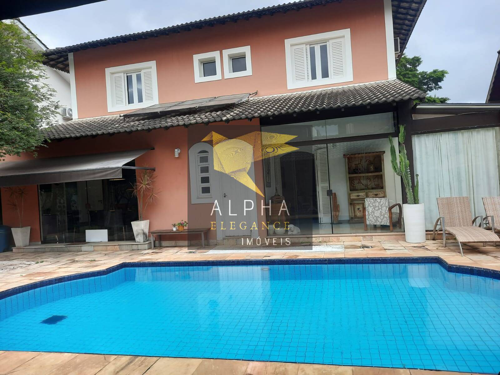 Venda de Casa em condominio localizada no Residencial 4