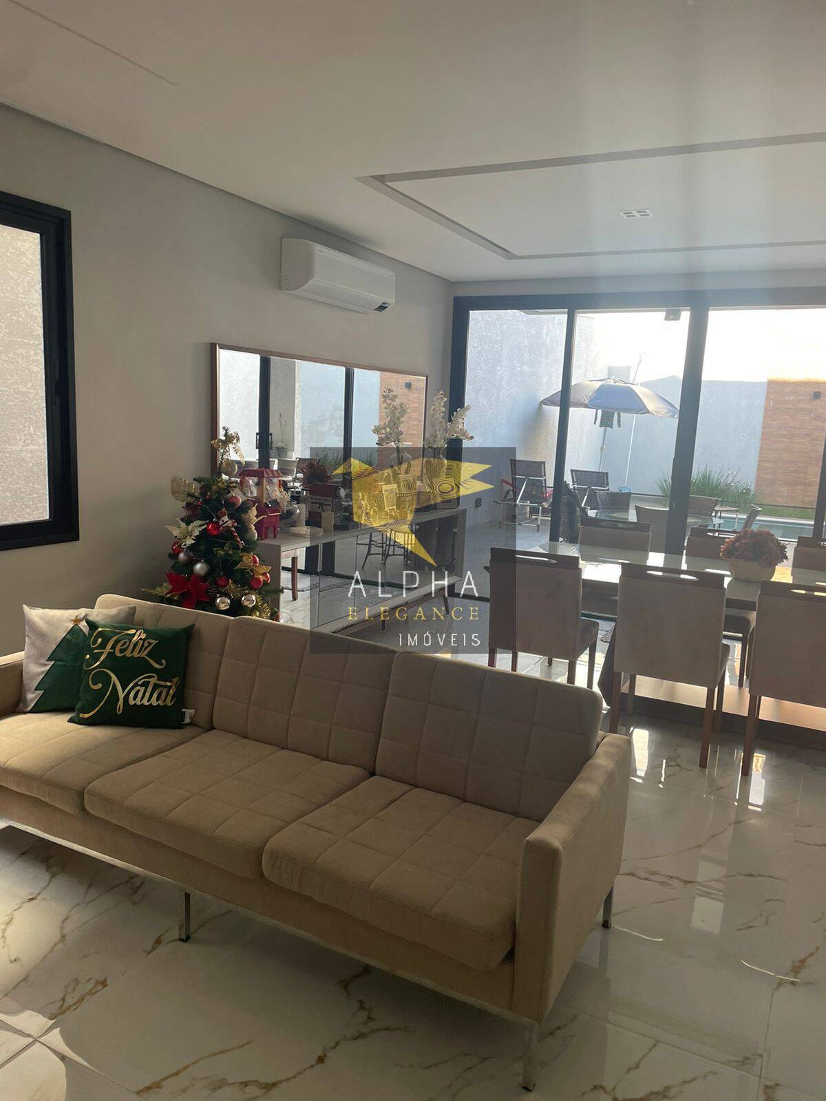 Casa em Alphaville a Venda no Residencial 3