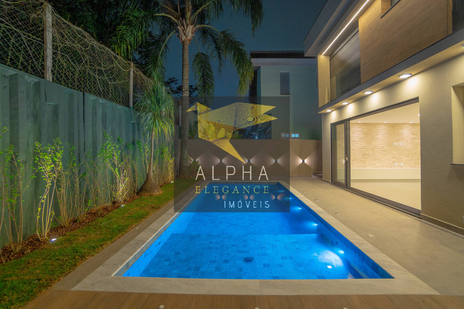 Casa a Venda em Alphaville- Residencial 4