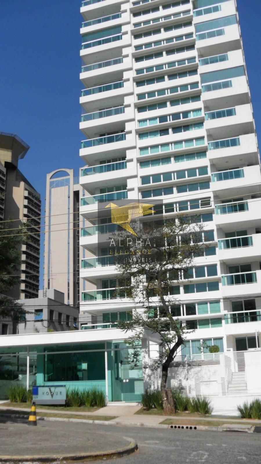 Apartamento para Locação em Alphaville- Edifício Vogue