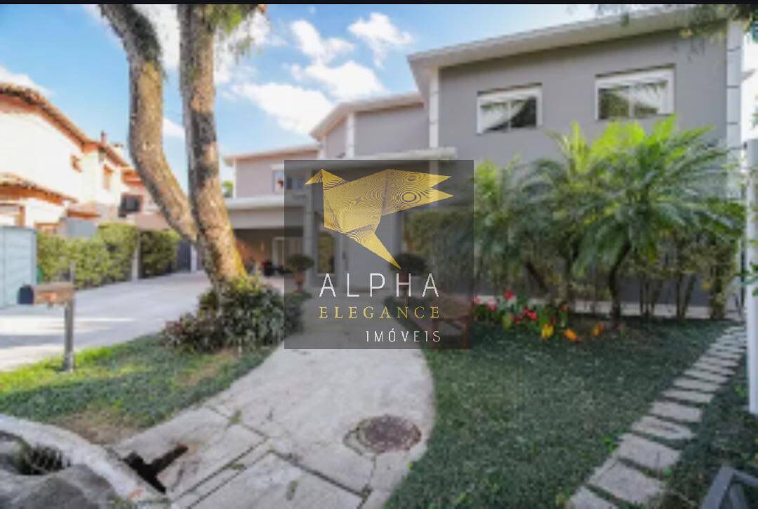 CASA EXCLUSIVA COM VISTA PERMANENTE PARA A RESERVA ECOLÓGICA | ALPHAVILLE 1